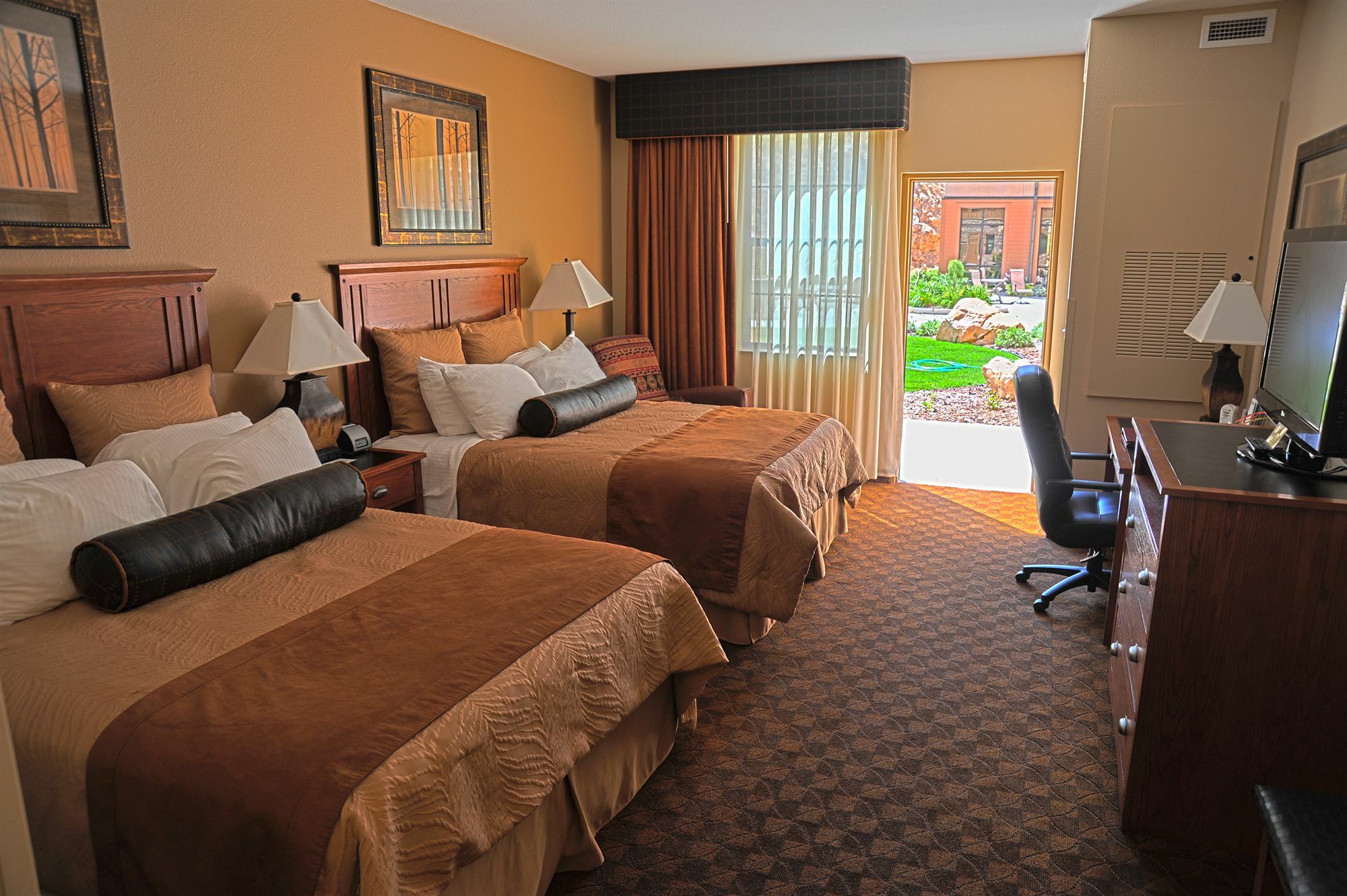 ลอดจ์ แอต เดดวูด Hotel ภายนอก รูปภาพ